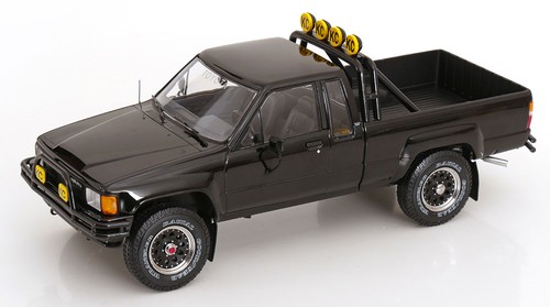 Toyota hilux pick - toyota, cab