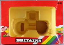 Britains - agricultural - empty box equipment for Mercedes Benz Teac 1500 tractor 