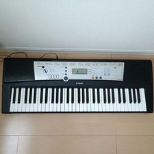 Yamaha PSR-E203 Clavier