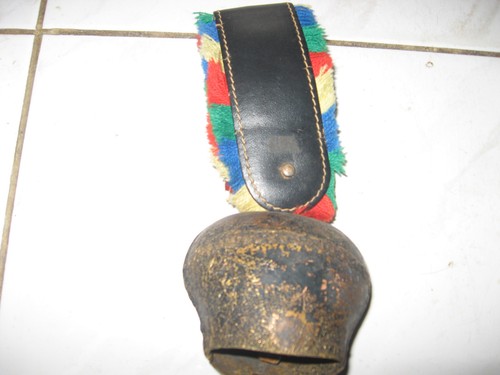 Ancienne cloche vache en - ancienne,