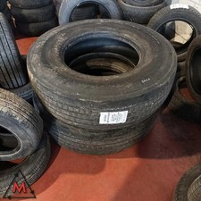 Set 2 pneus de camion 315/80