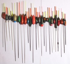 Lot de 25 flotteurs  pour la peche au coup