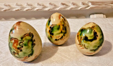 ENSEMBLE DE 3 OEUF EN TERRE