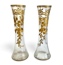 Baccarat - pair de vases à décor des glycines