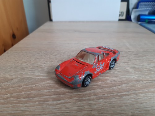Porsche 959 red siku - porsche, (1/55)