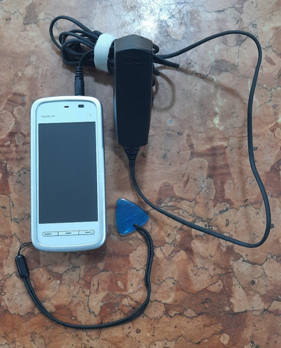 Nokia 5230 128 - -, white