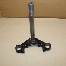 TÉ DE FOURCHE INF COLONNE DE DIRECTION CB 125 T TWIN 80-81 HONDA 53200-402-000ZA