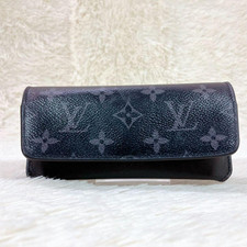 LOUIS VUITTON GI0296 Etui-Lunettes Woody Sunglasses case pouch Black
