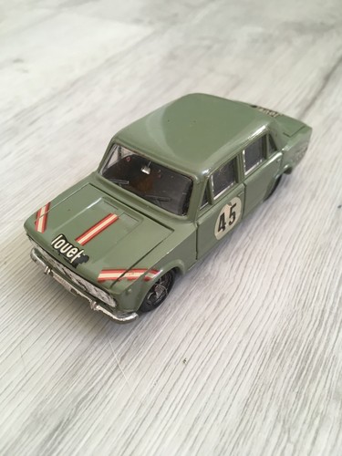 Ancienne fiat 124 - ancienne,