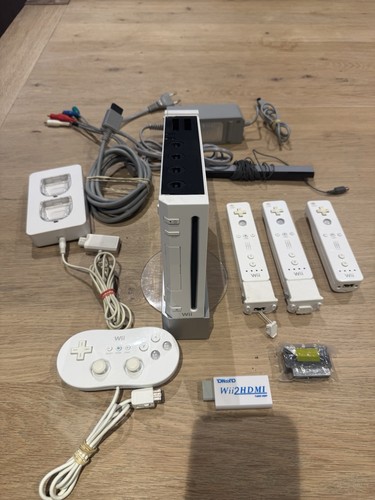 Nintendo wii console - nintendo, 3