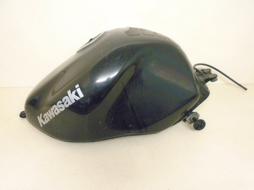 Kawasaki zx9r essence - kawasaki,