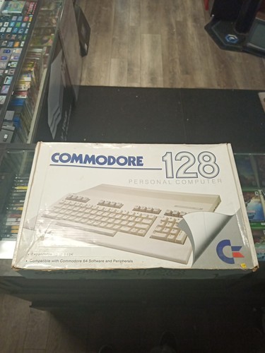 Commodore 128 c128 - commodore,