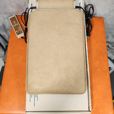 Niagara Thermo Cyclopad Massage Therapy Pad + Heat Function - Model 11D IN BOX
