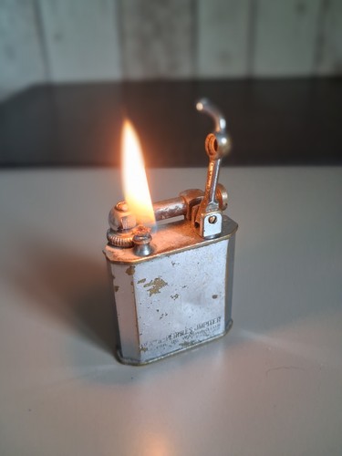 Ancien briquet essence - ancien,
