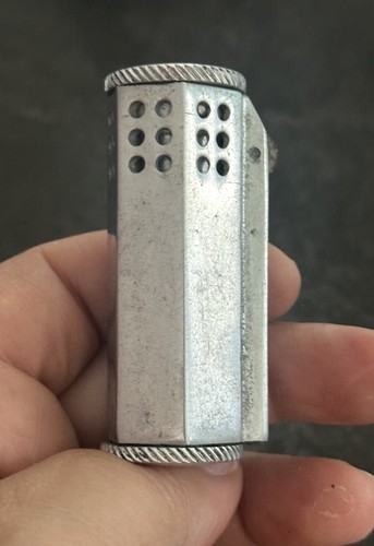 Ancien briquet essence - ancien, À