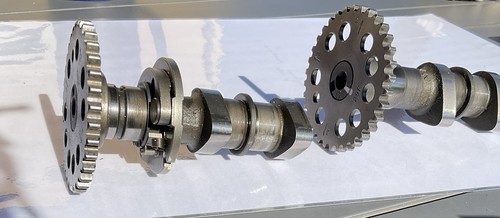 Intake and exhaust - , camshaft