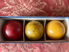 3 boules de billard ,avec coffret Les Billes Laguide ML