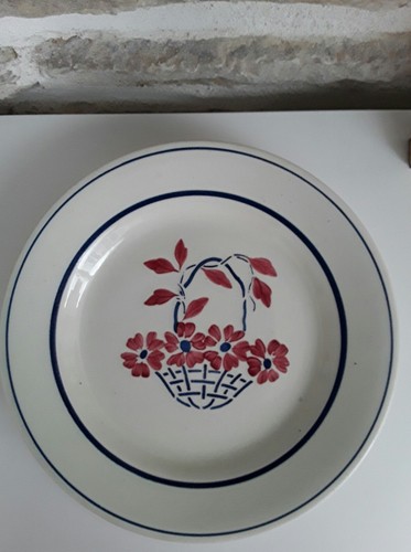 Assiette présentation sur - ,