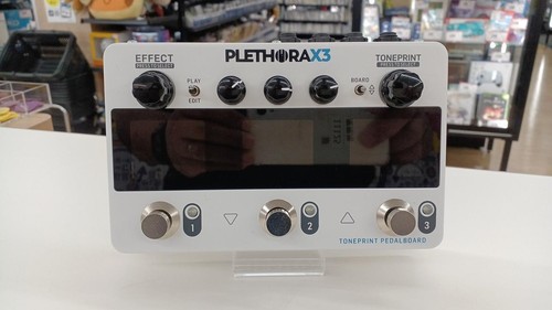 Pédale guitare - de,