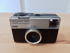 Kodak Instamatic X-133 Appareil photo compact 1970 argentique 35mm format 126