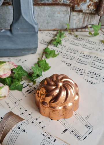 Ancien petit moule gateau - ancien,