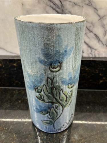 Vase pottery signed camos - pottery,