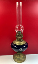 Lampe à pétrole ancienne