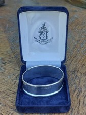 Round Napkin Silver Solid Silver Oval