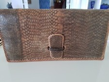 Pochette vintage en peau de