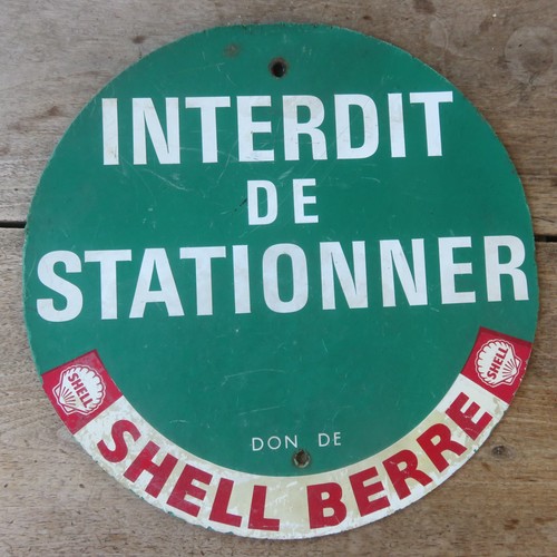 Panneau interdit de - "interdit,
