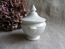 SOUPIÈRE DE DÎNETTE EN FAÏENCE BLANCHE - POIGNÉES COQUILLE -  FIN XIXème