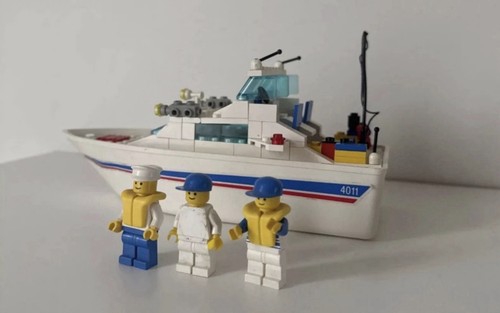 Lego system cabin cruiser - cabin,