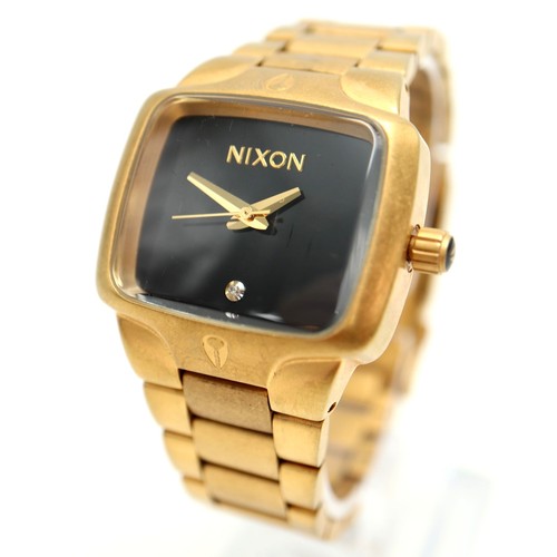 Nixon the small player - nixon,