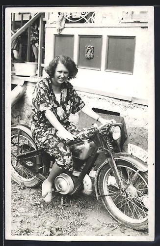 Carte postale photo - , moto