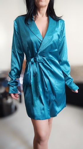 Robe chic satinée - , neuve