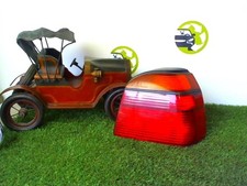 Feu arriere principal droit