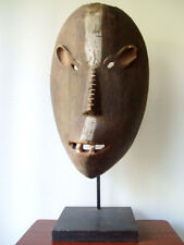 Masque + socle NGBAKA, NGOMBE 43cm/ 57cm RDC Congo Zaïre collection Art Africain