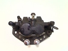 étrier de frein avant gauche