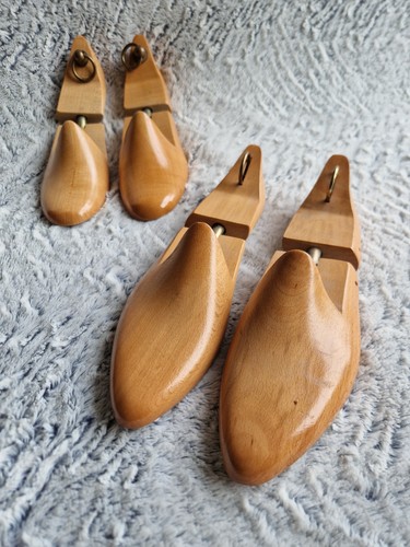 Lot paires embauchoirs bois - 2,