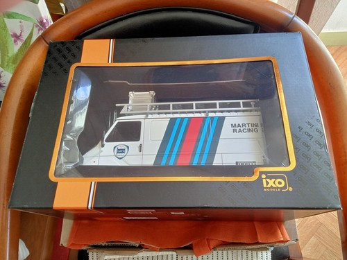 Ixo fiat 242 martini - ,