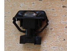 1 Feu éclaireur de plaque