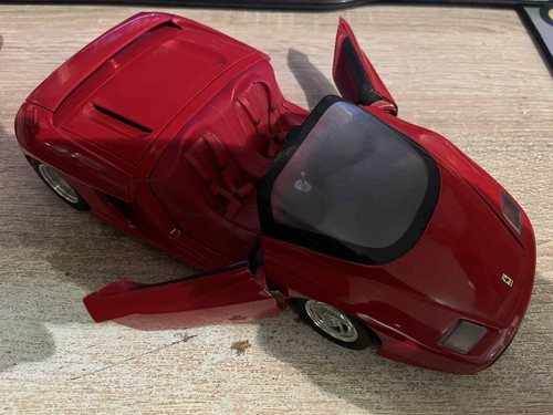 Voiture miniature ferrari - miniature, 1/18