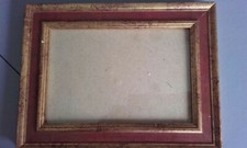 Cadre bordure dorée et rouge