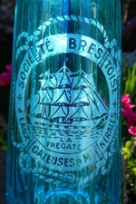 siphon eau de seltz. Très beau siphon graphisme FREGATE. BREST.