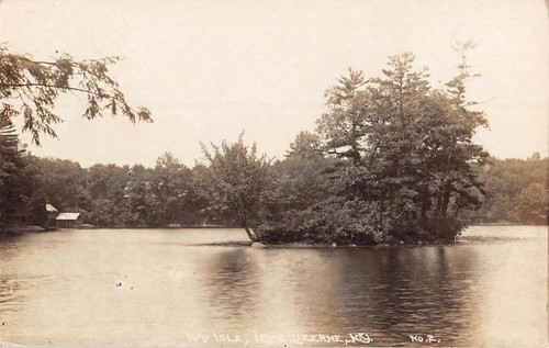 Lake luzerne new york ivy - lake,