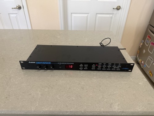 Alesis midiverb iii - midiverb,