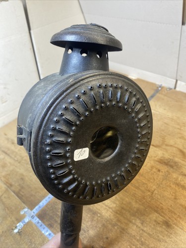 Old carriage lamp - no.,