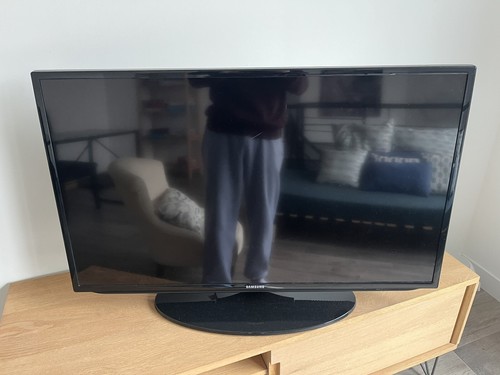 Samsung ue40eh5000w - samsung,