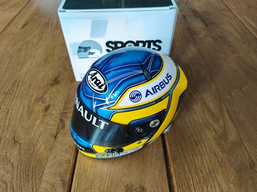 Casque helmet pic caterham - helmet,