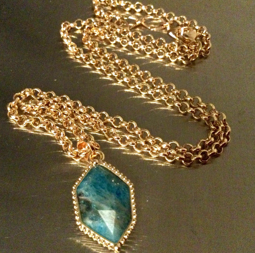 Collier apatite - collier,
